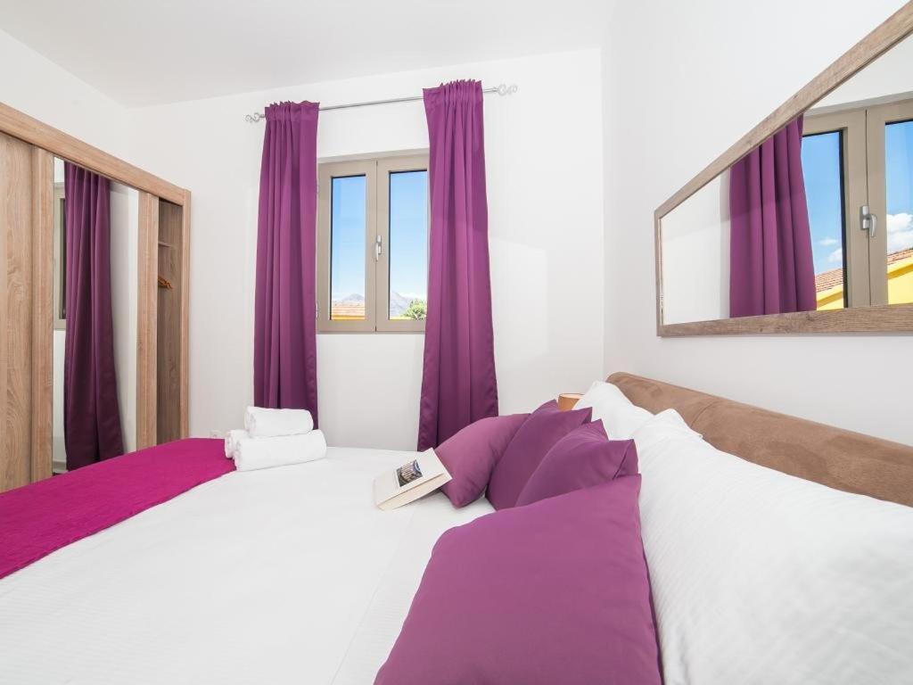 Apartments Castello Kotor Rom bilde