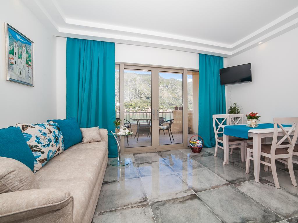 Apartments Castello Kotor Eksteriør bilde