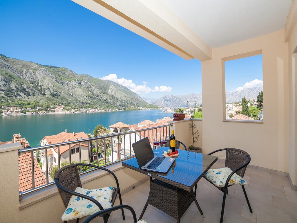 Apartments Castello Kotor Eksteriør bilde